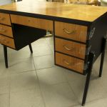 887 3286 WRITING DESK